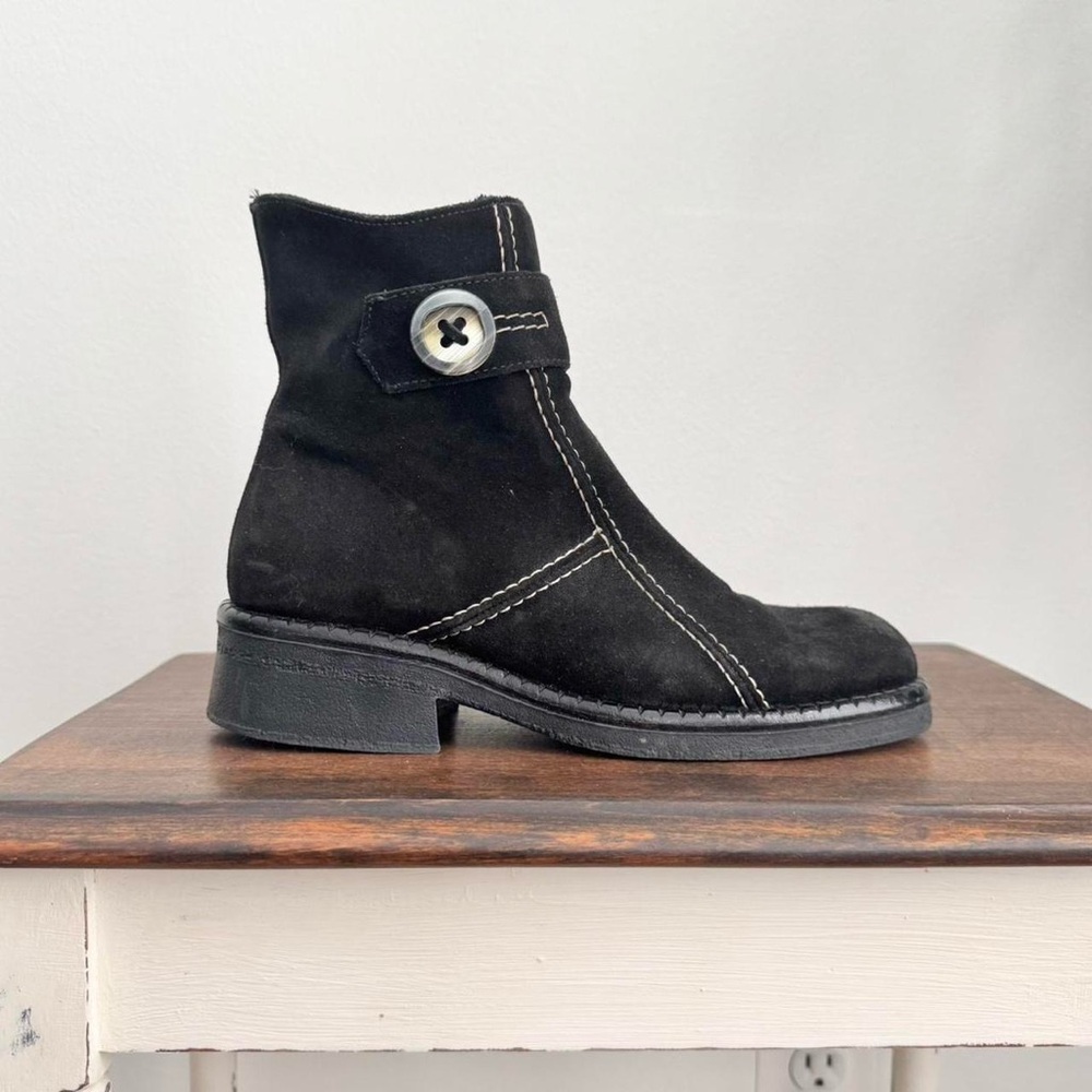 La Canadienne Black Suede Boot Size 8